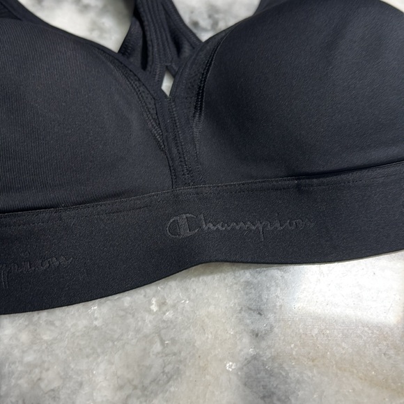 Champion Sports Bra, Curvy Bra, Moderate Support Bra Low Cut black Medium - Picture 3 of 7
